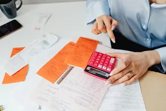 ¿Qué es una factura recurrente?