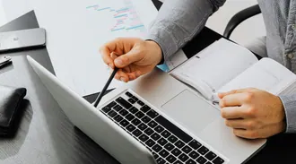 Todo lo que necesitas saber sobre el factoring