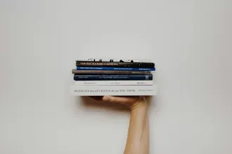 Libros que todo autónomo y emprendedor debería leer para mejorar su negocio