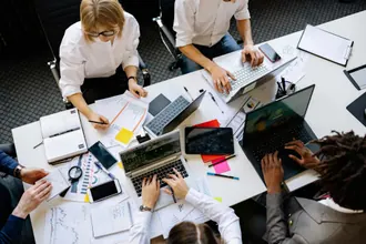 Ventajas de digitalizar tu pyme y adaptarte a VeriFactu antes de que sea obligatorio