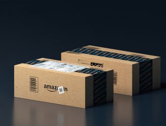 Dos cajas de reparto de la empresa Amazon