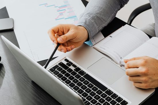 Todo lo que necesitas saber sobre el factoring