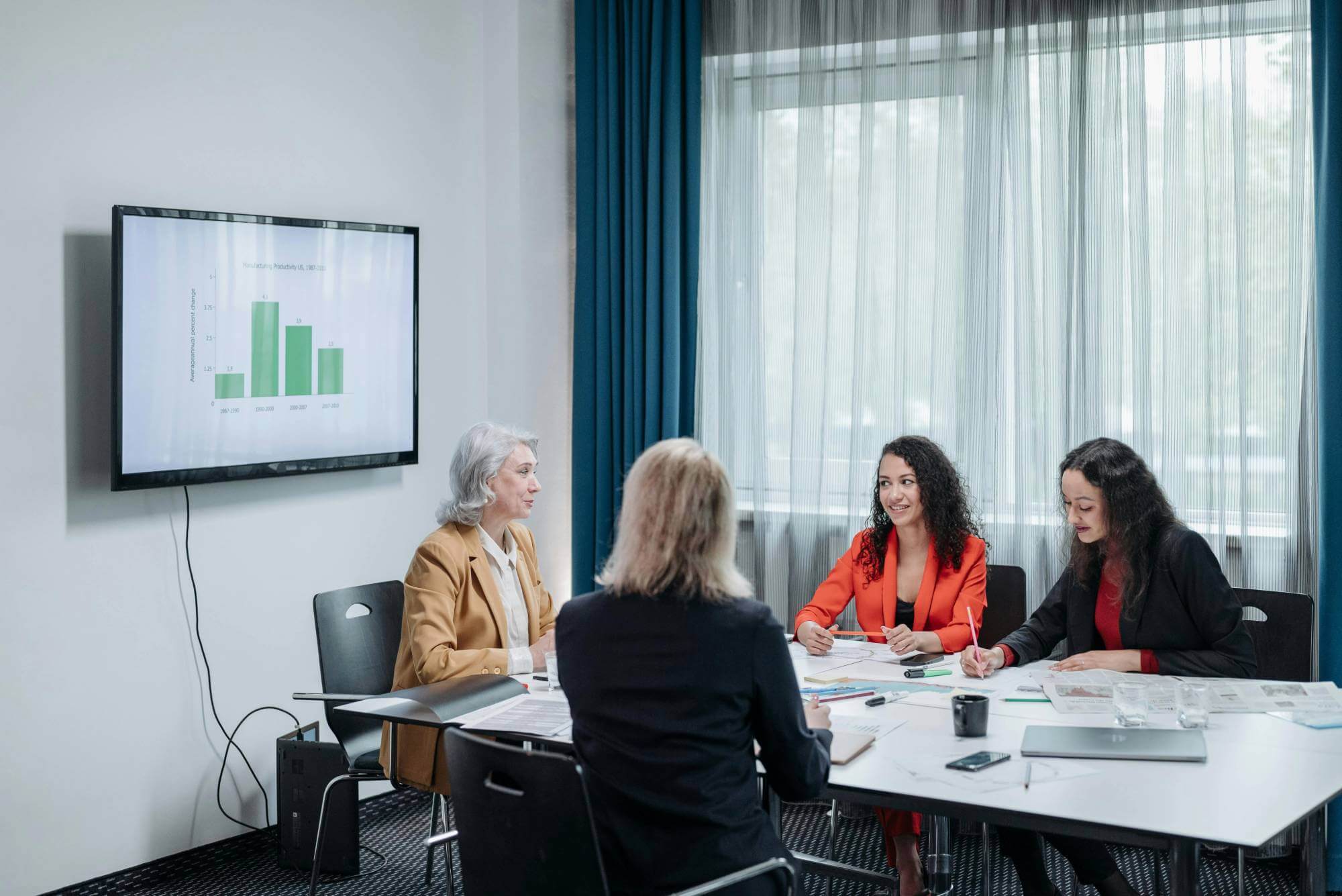 Ventajas y desventajas del factoring o financiación de facturas para empresas