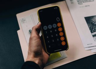 Cómo elegir entre financiación bancaria y no bancaria para tu pyme