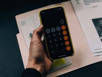 Cómo elegir entre financiación bancaria y no bancaria para tu pyme