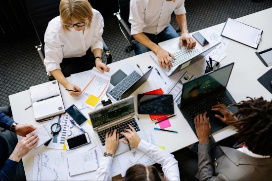 Ventajas de digitalizar tu pyme y adaptarte a VeriFactu antes de que sea obligatorio
